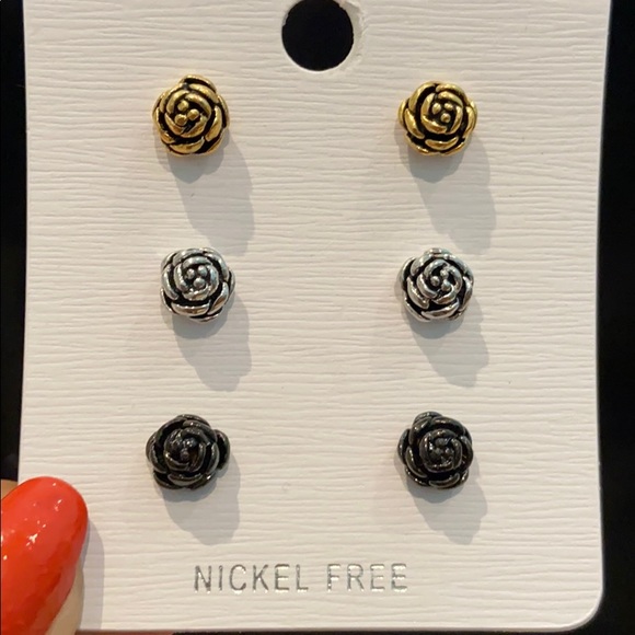 Rose Earring Set for Men - Picture 1 of 2
